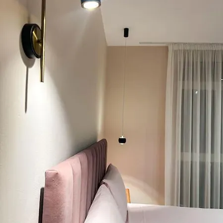 Apartman Elegant Rose Center Oasis *