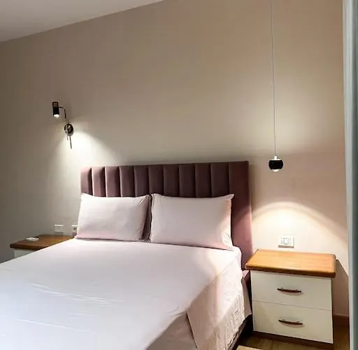 Апартаменты Elegant Rose Center Oasis *